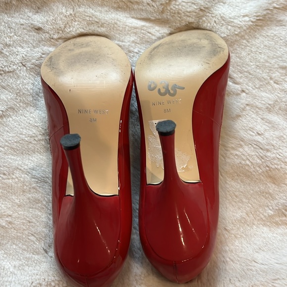 Ladies Ninewest pumps - Picture 5 of 5